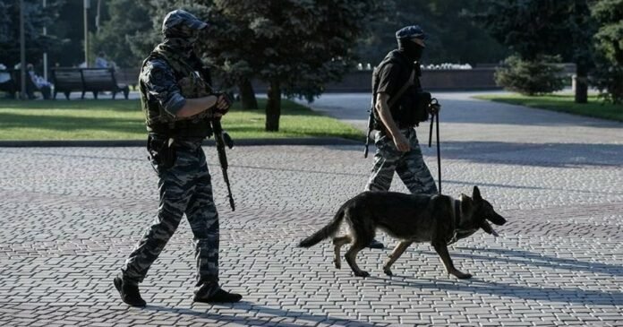 Вчора окупанти перекрили рух у центрі Бердянська