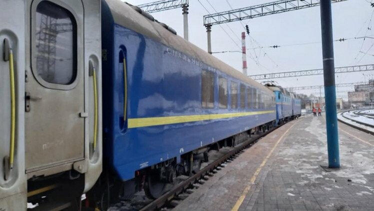 У потязі «Київ-Запоріжжя» з’явився VIP-вагон  (ФОТО, ВІДЕО), фото-1