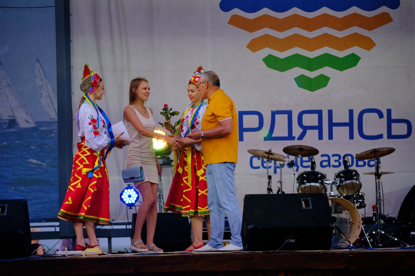 Приморскую площадь «зажгли» кузнецы Украины и молодежь Бердянска (ФОТОРЕПОРТАЖ), фото-15