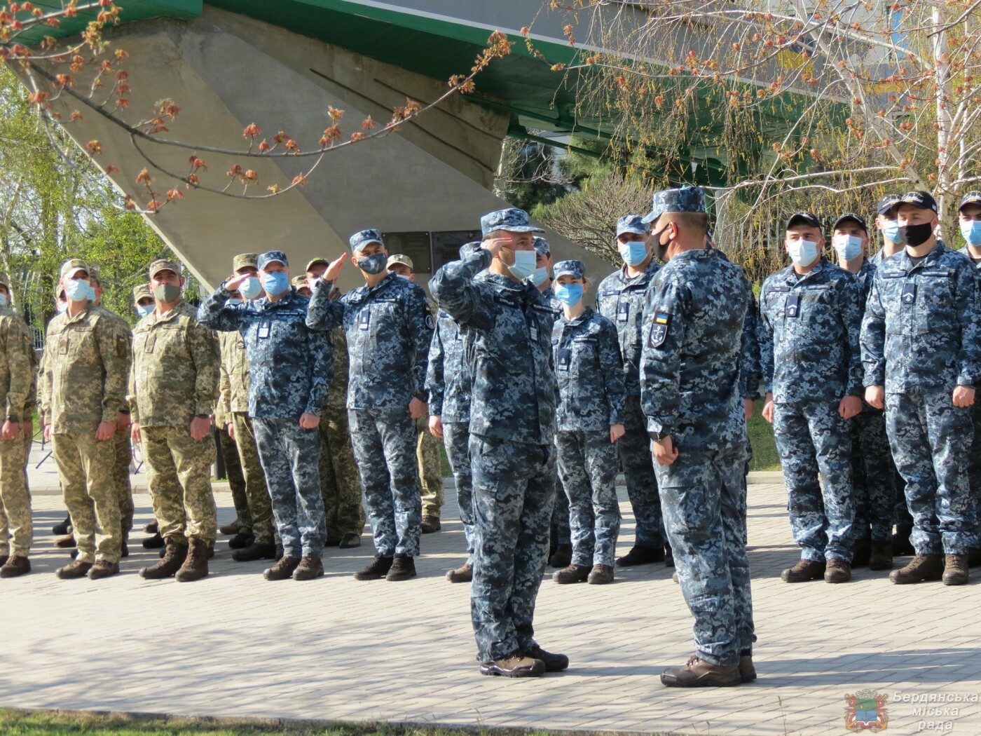 В Бердянске состоялось торжественное поднятие флага Военно-Морских Сил Вооруженных Сил Украины, фото-6