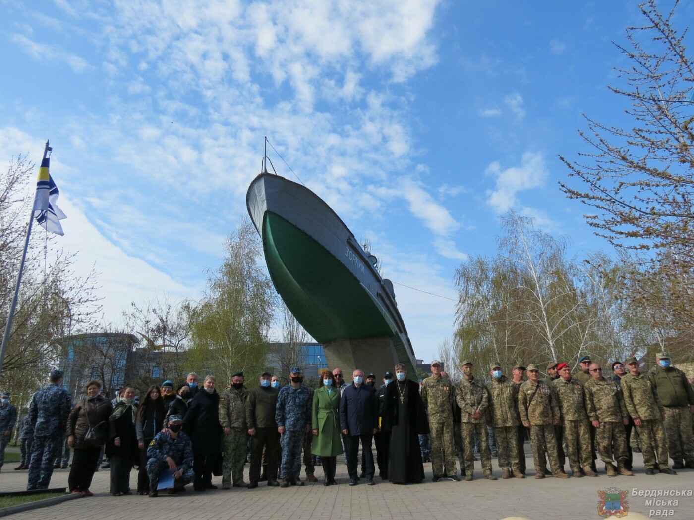 В Бердянске состоялось торжественное поднятие флага Военно-Морских Сил Вооруженных Сил Украины, фото-9