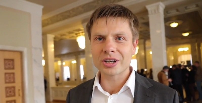 Гончаренко в Раде порвал "Слуг народа" (видео) Гончаренко в Раде порвал "Слуг народа" (видео)