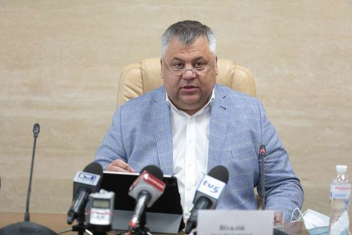 «Наиболее неупорядоченная ситуация в Бердянске»: Виталий Боговин о... «Наиболее неупорядоченная ситуация в Бердянске»: Виталий Боговин о резерве кислородных точек в больницах Запорожской области