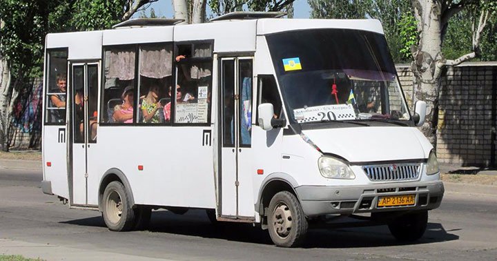 В автобусах Бердянска соблюдают масочный режим