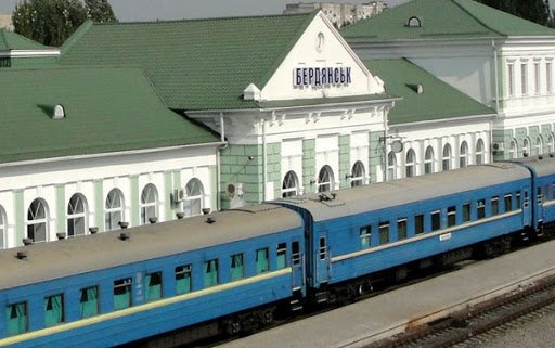 Летом «Укрзализныця» добавит три новых маршрута в Бердянск